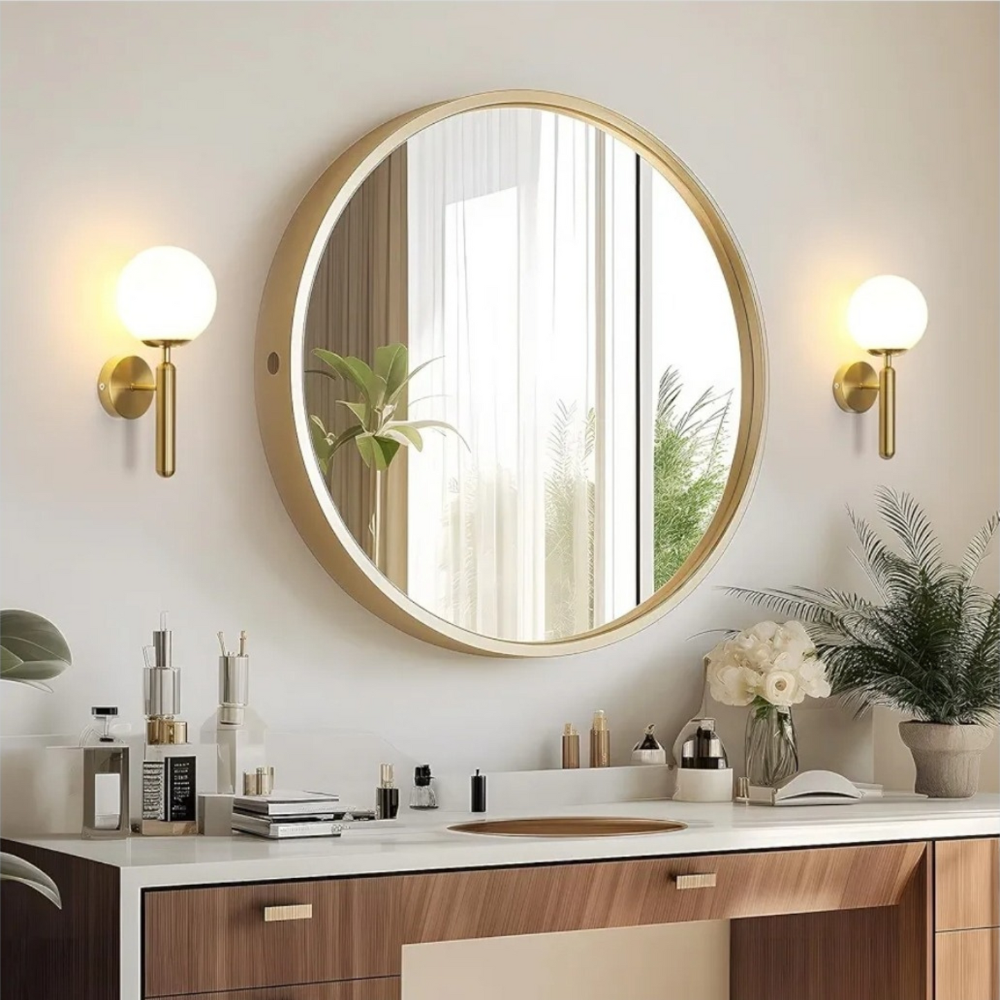 Mynte - Luxury Wall Sconce